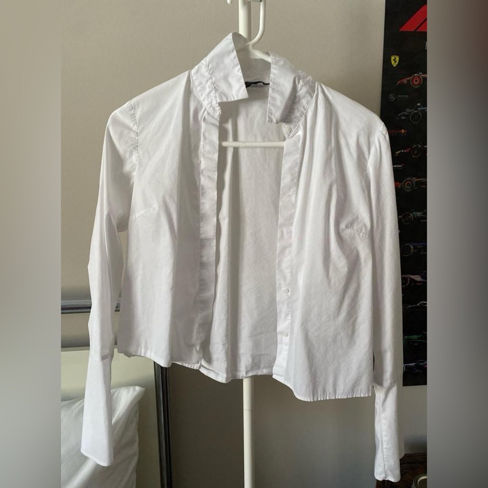 ‼️SOLD‼️ Zara Elegant White Button-Up